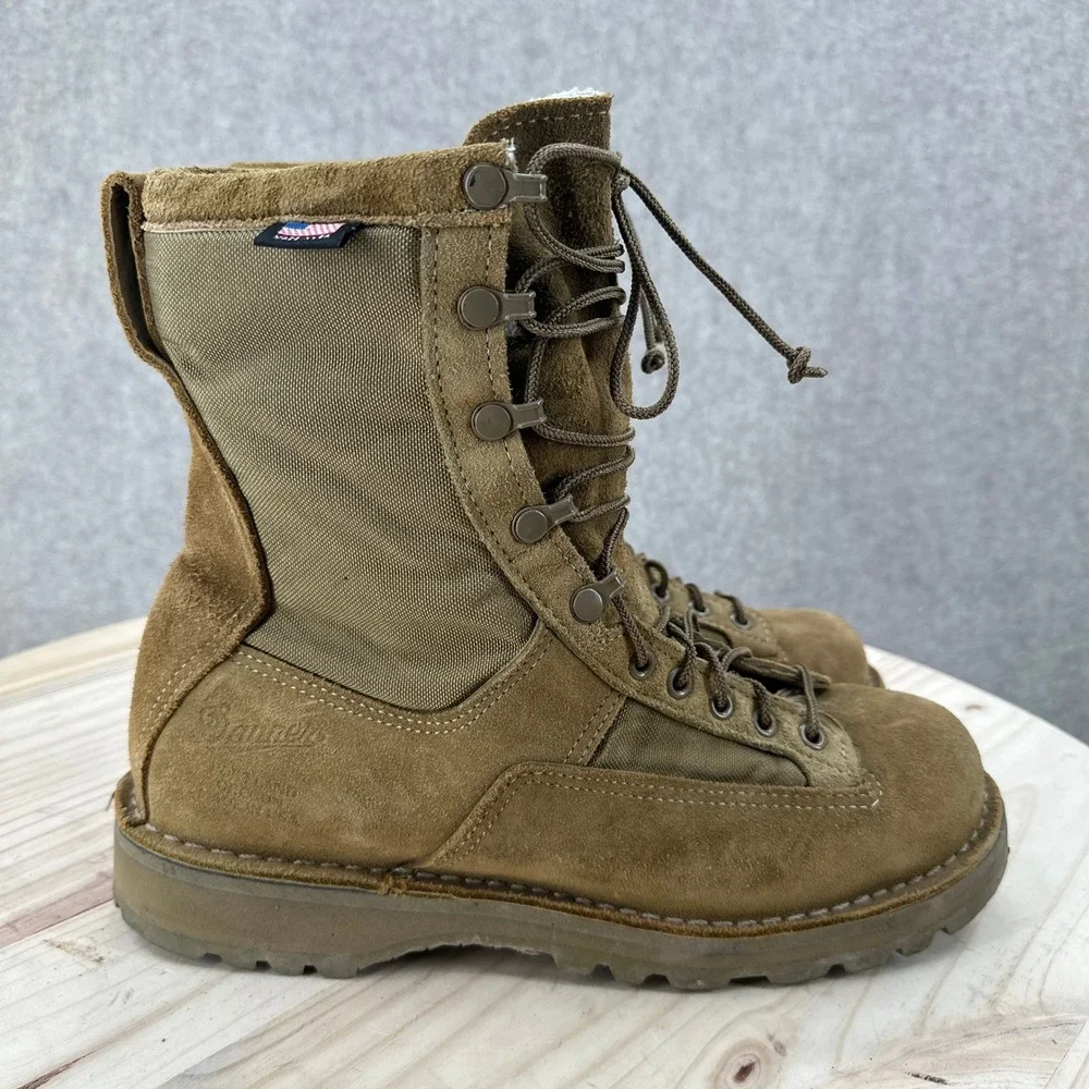 Danner Combat Boots Mens 9 Tan Suede Nylon Made in USA Tactical Hiking GTX 26000
